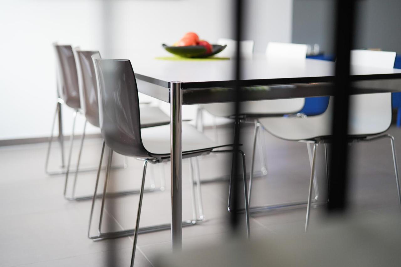 Max Lodging Serviced Apartments Munchen Bagian luar foto